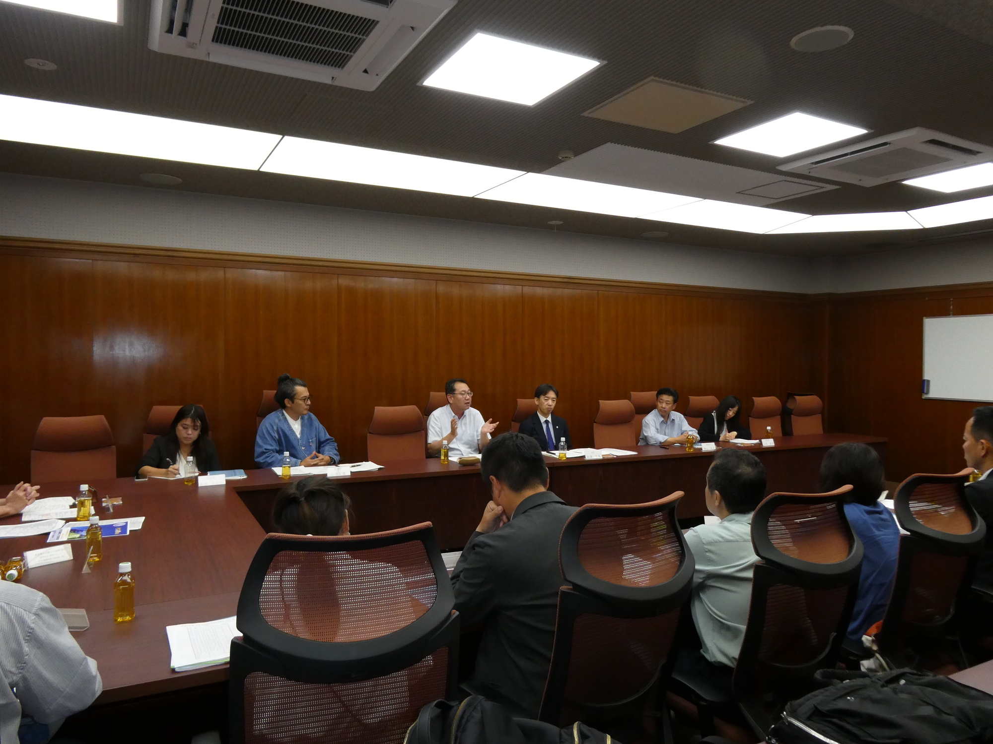 第1回理事会を開催しました。